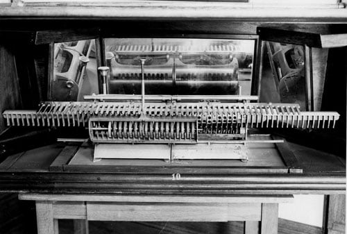 The third machine of Frederick Warren