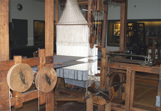 An image of a reconstruction of Vaucanson's Loom 