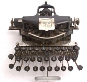 The Postal typewriter of William Quentell,