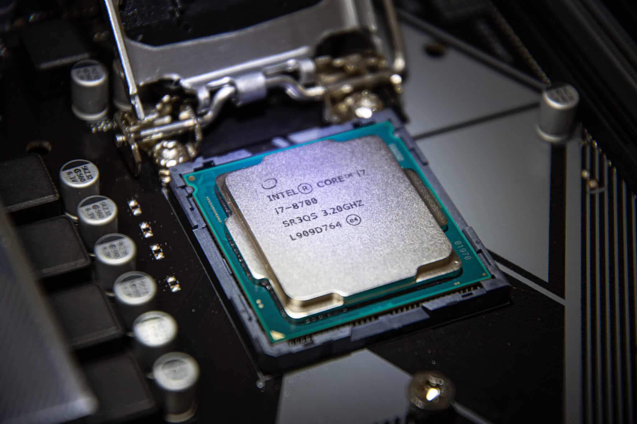 The History of the Modern CPU - History-Computer