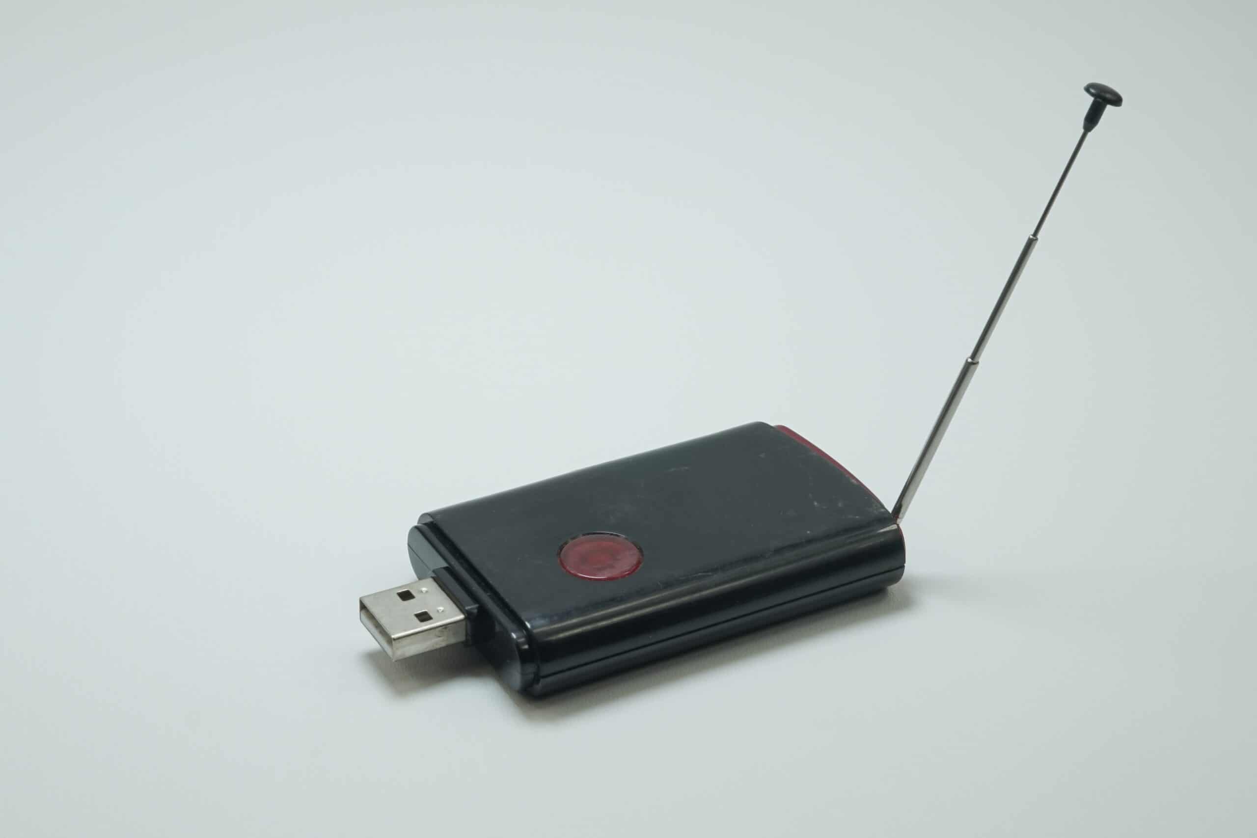 Portable black USB CDMA 3G internet modem with adjustable antenna
