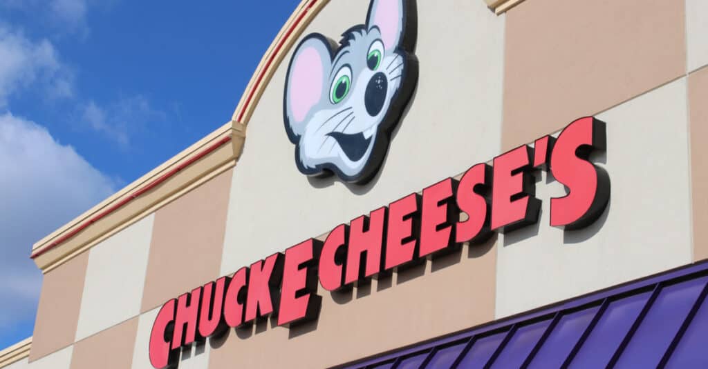 Chuck E. Cheese's exterior shot