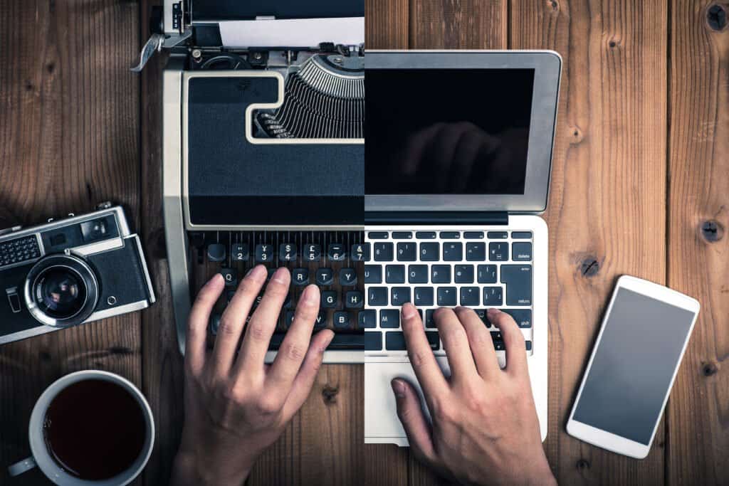 typewriter and laptop are examples of analog vs digital