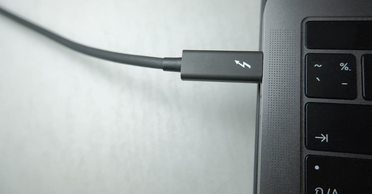 thunderbolt port