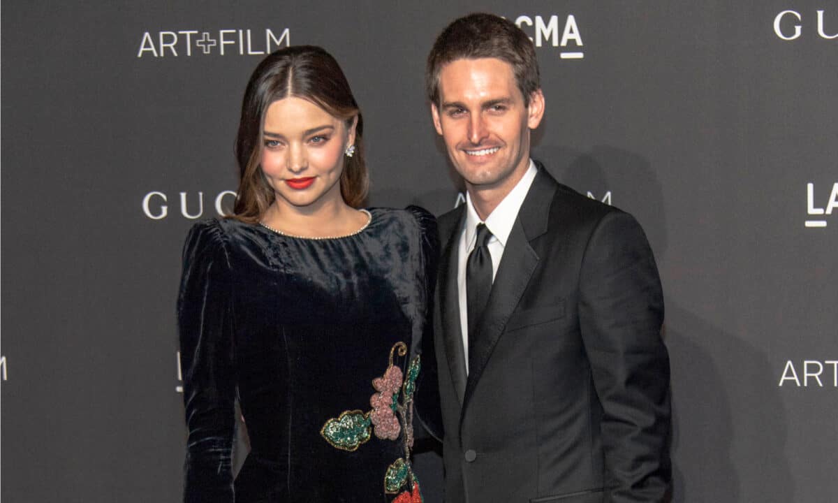 https://history-computer.com/wp-content/uploads/2022/05/Evan-Spiegel-and-Miranda-Kerr-1200x720.jpg