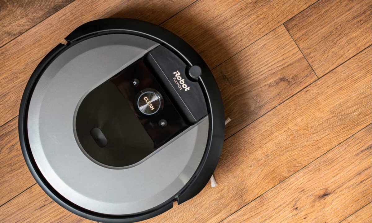 iRobot Roomba 692 Robot Vacuum Cleaner - Best iRobot Singapore