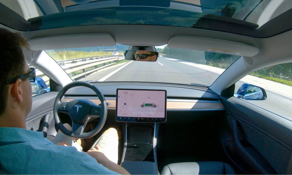Tesla-Self-Driving