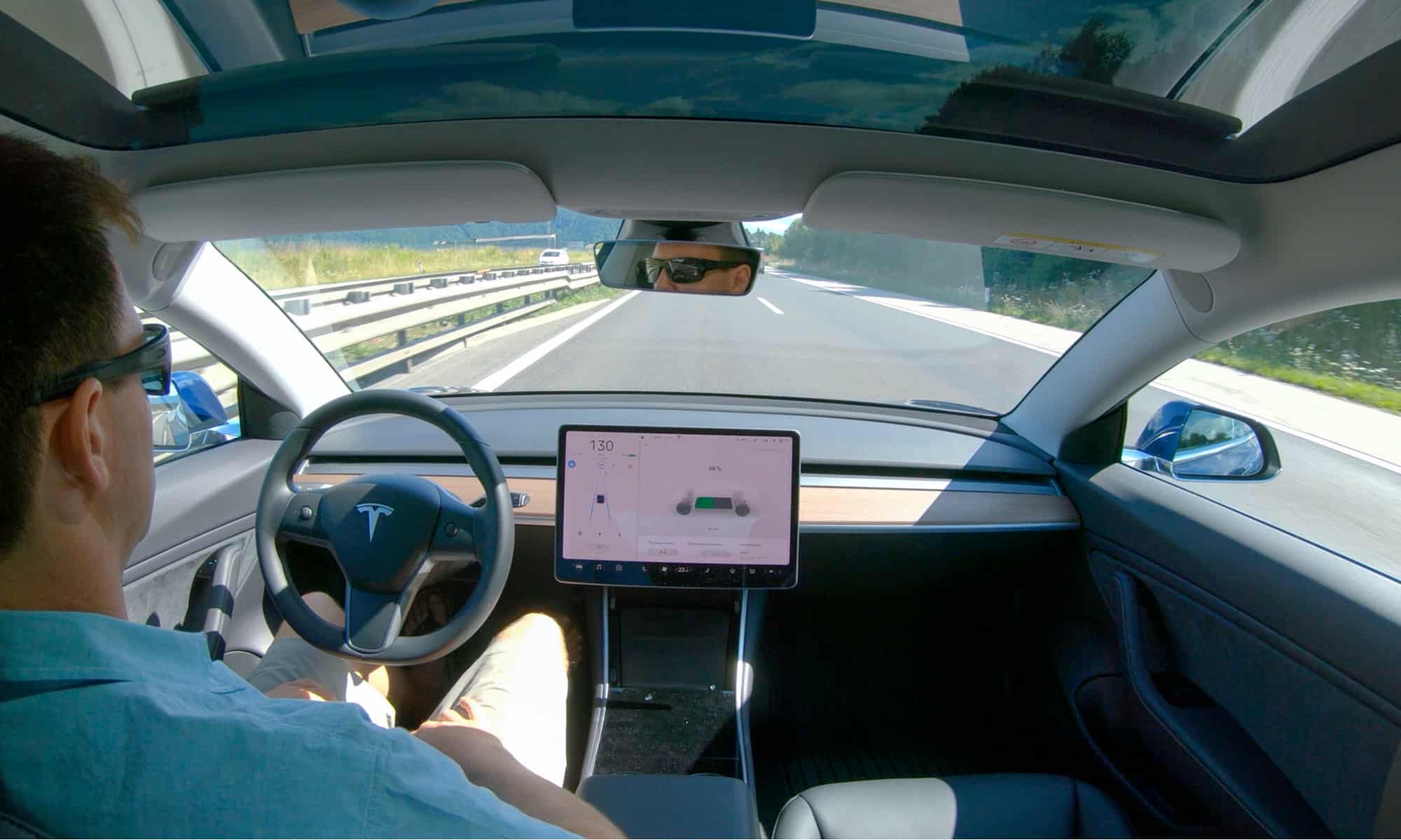 Full Self Driving Computer Upgrade – LMQVQ