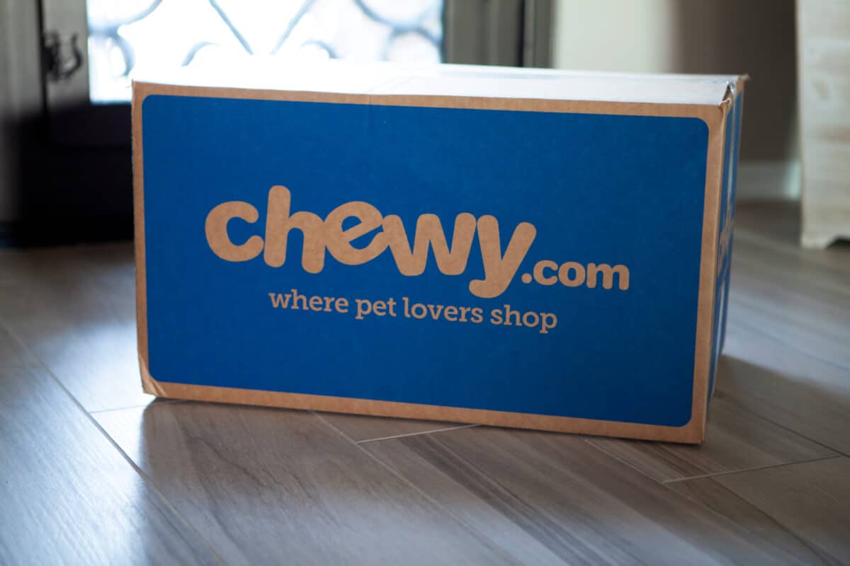 Chewy delivery box