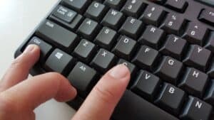 Fingers using keyboard shortcut