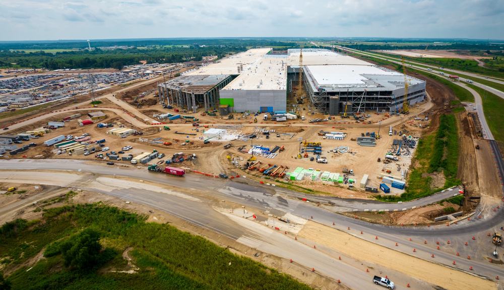 aerial view of tesla 4680 battery construction site in Texas