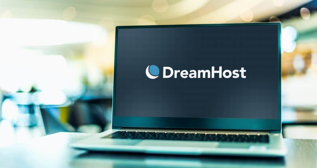 dreamhost vs hostgator