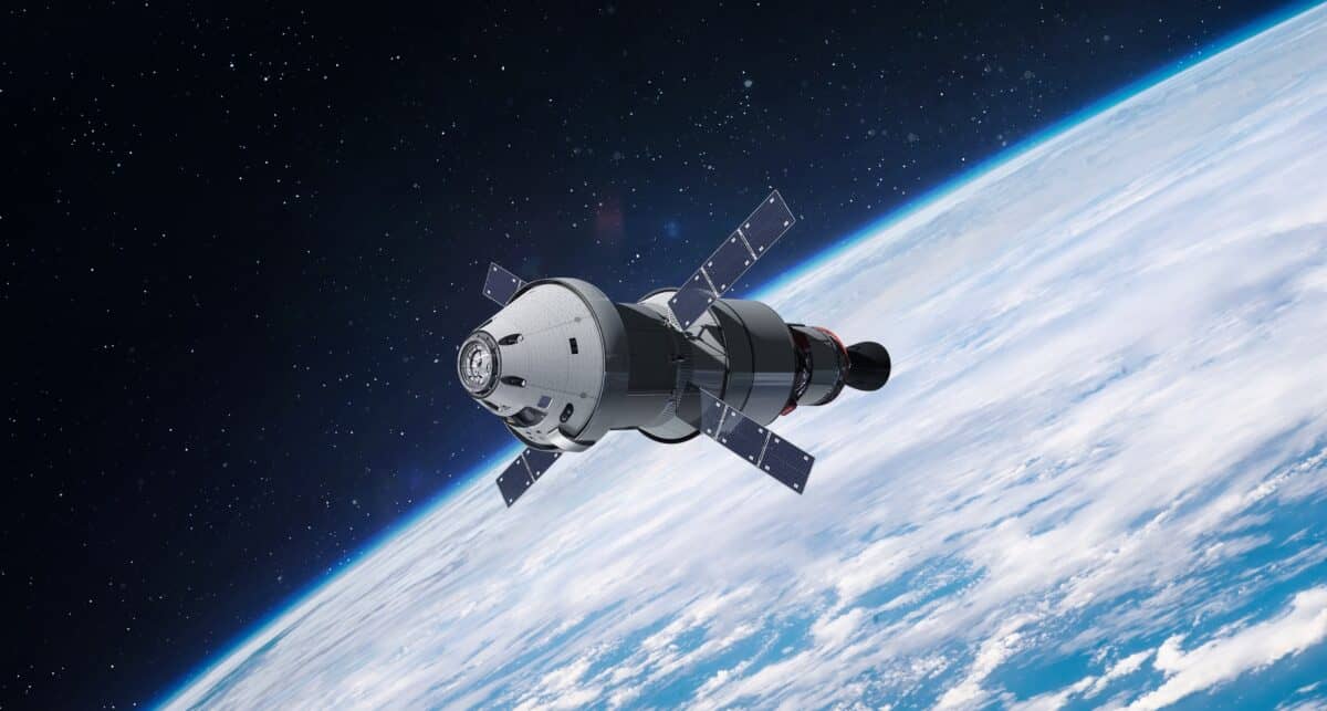 Orion spacecraft artemis project mission space moon