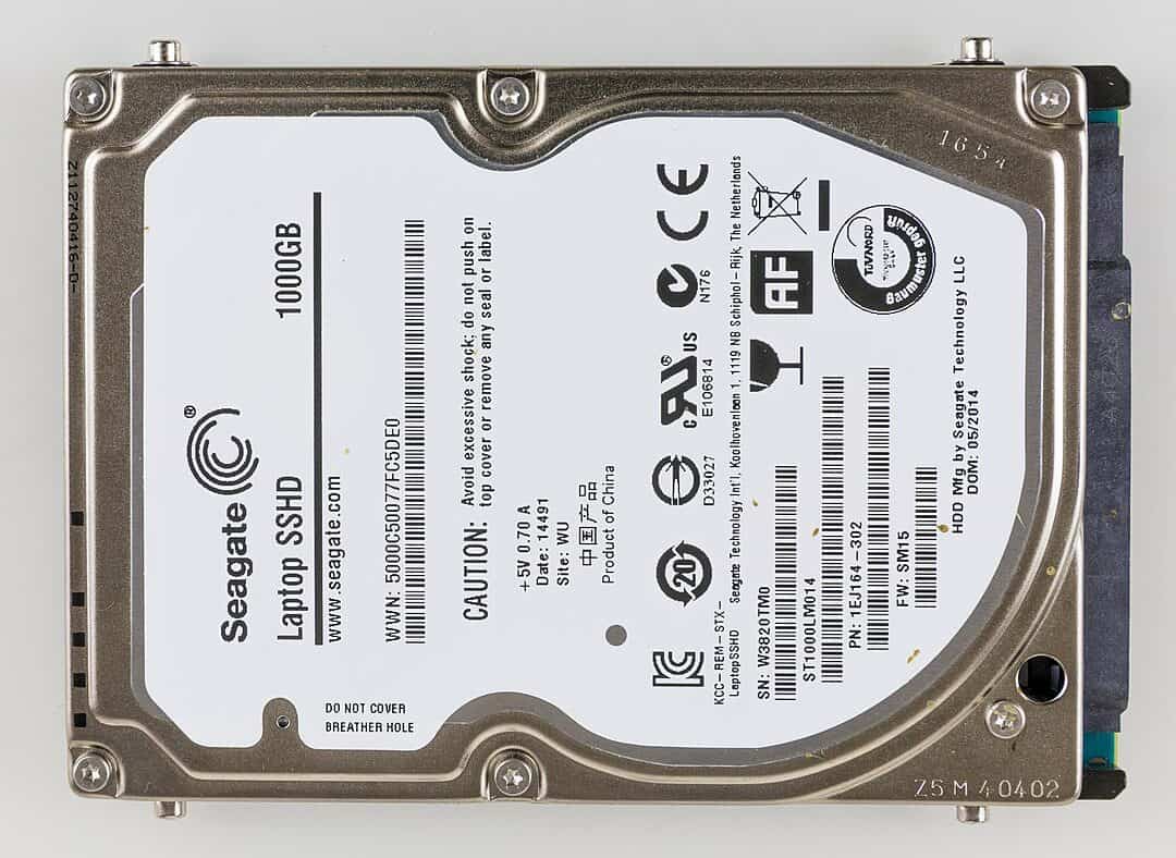 Seagate SSHD hard disk, with 1000 GB storage