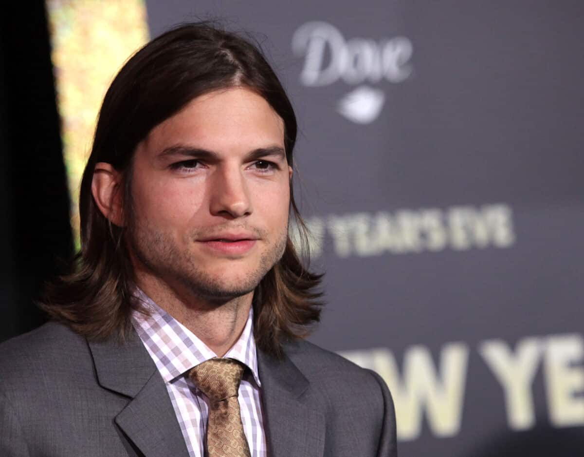 Kutcher at the "New Year's Eve" World Premiere