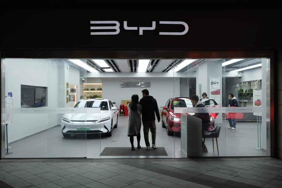 BYD build your dreams EV