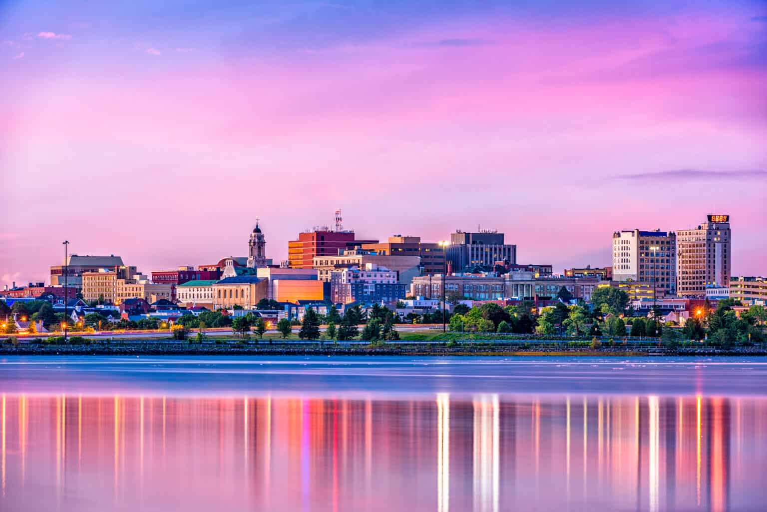 Bus Tour Companies In Maine