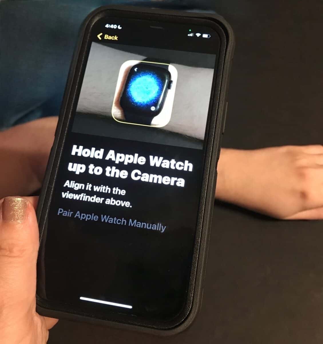 How to connect apple watch to phone discount manually