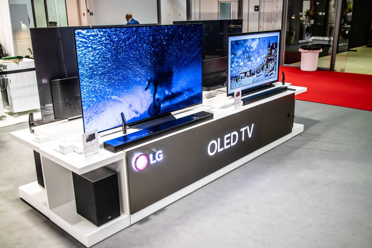 LG 88-inch OLED 8K TV: Best Inventions 2019