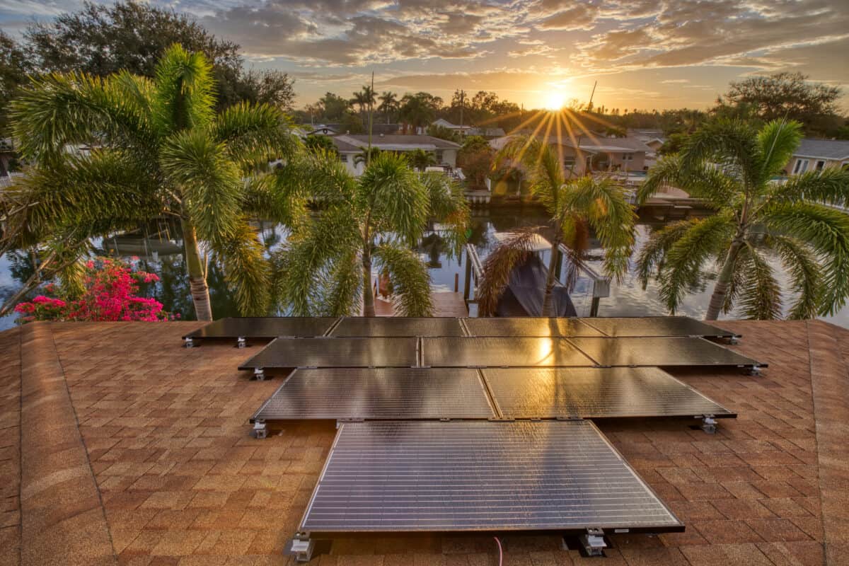 solar panels in Florida