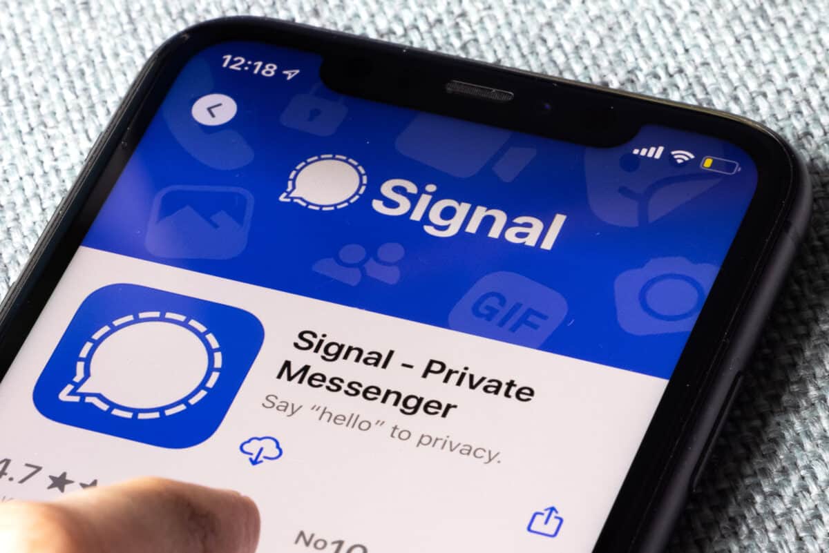 signal private messenger messaging app texting mobile