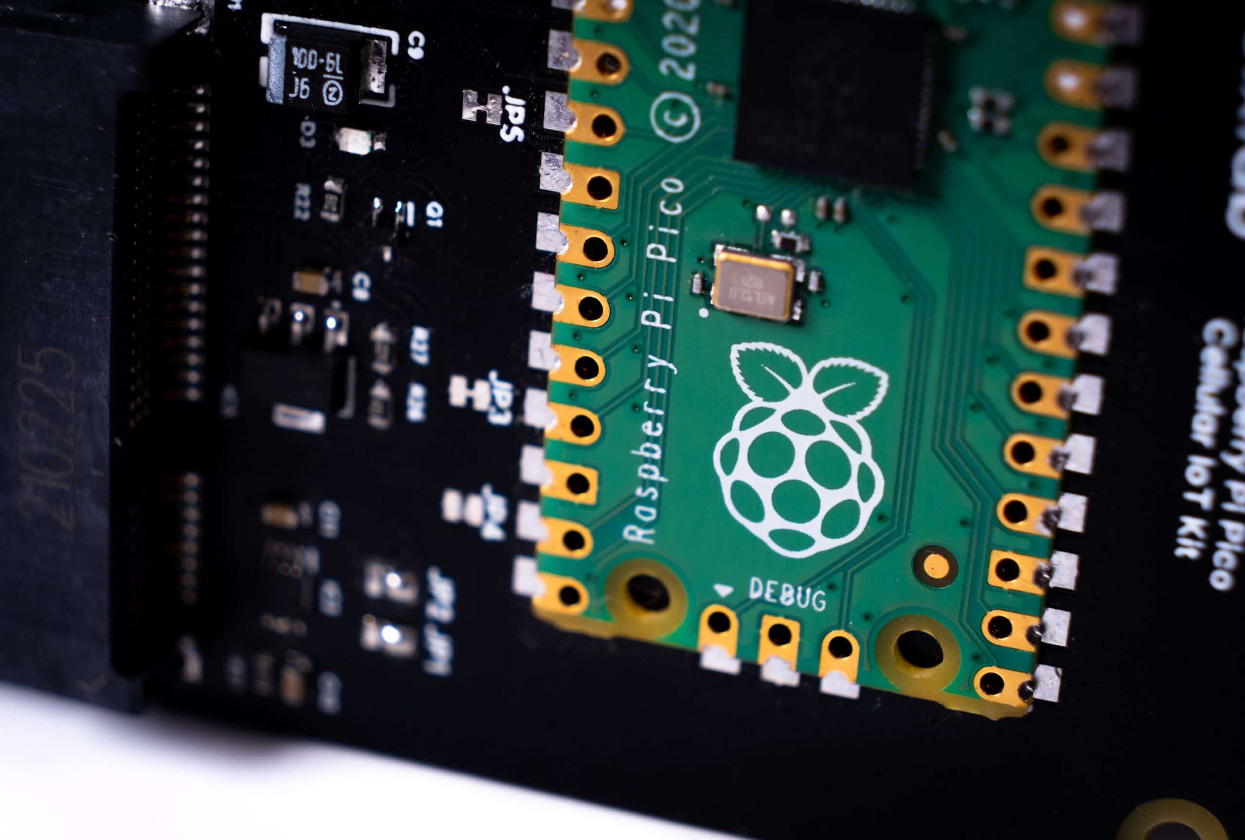 Raspberry Pi Pico W Review: Built-in Wi-Fi Comes to Pico