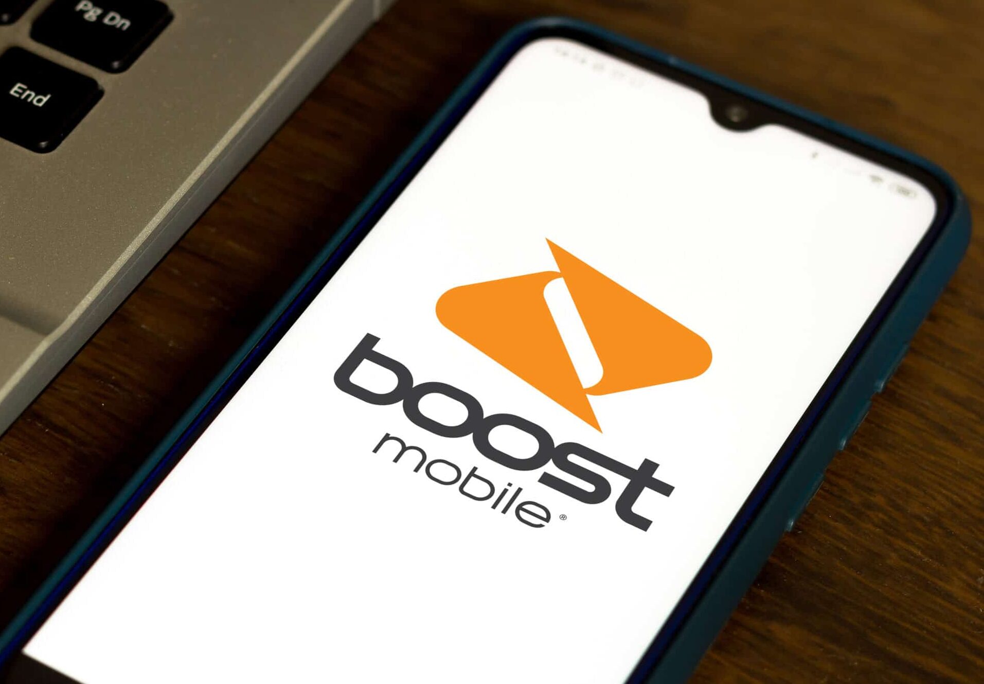 Boost Mobile network carrier logo