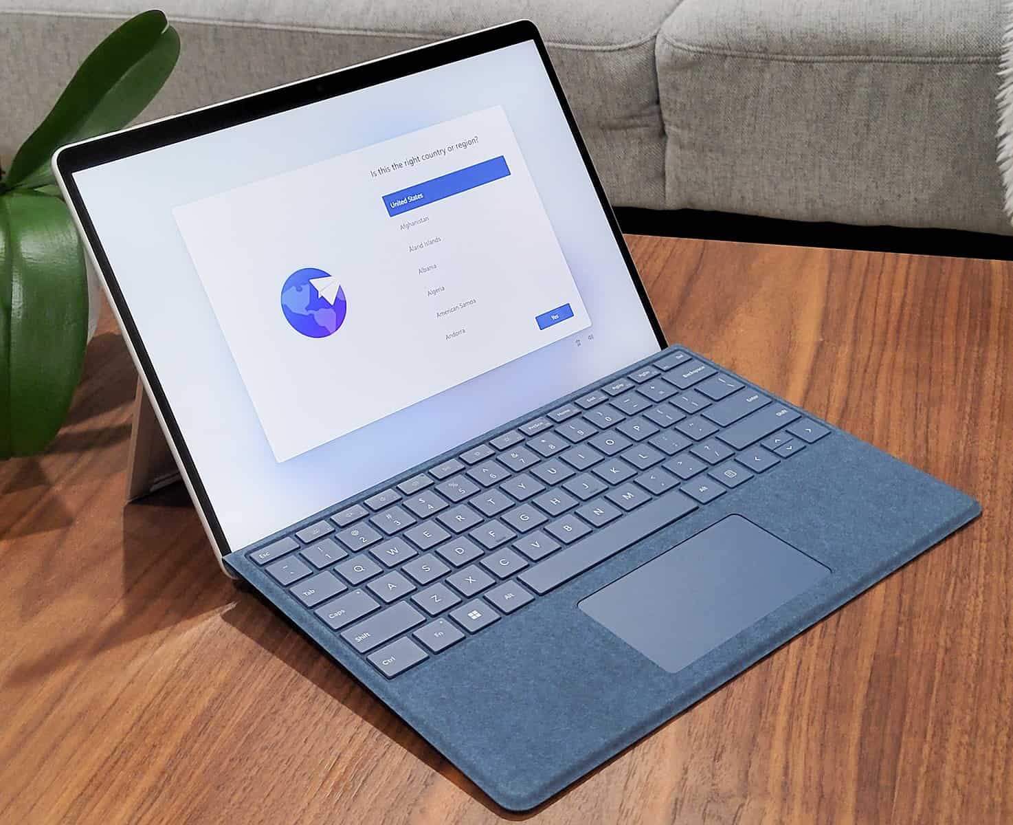 microsoft surface pro 9 in sapphire