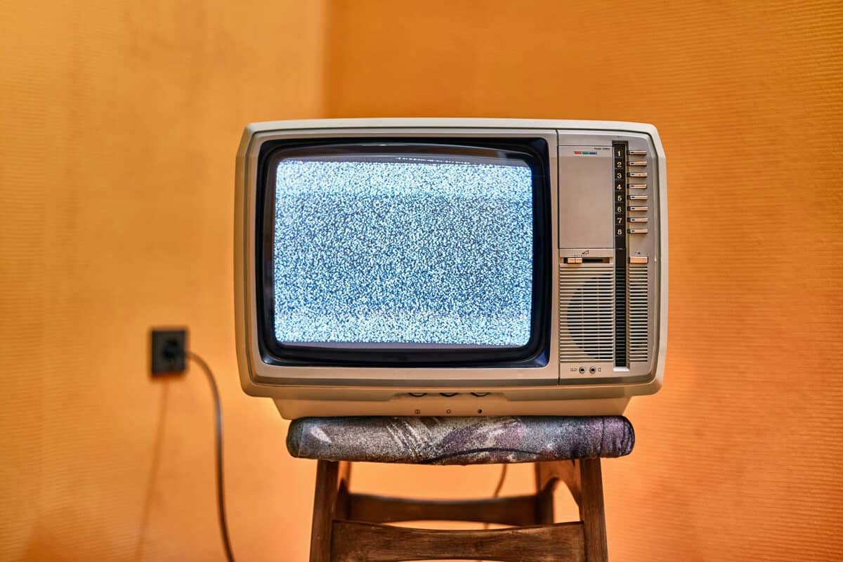 5 Types Of Old TVs From Black And White To Plasmas History Computer