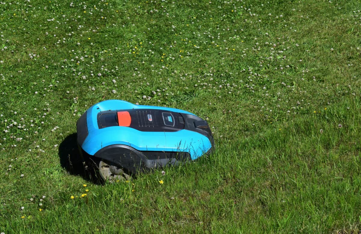 gardena robotic lawnmower