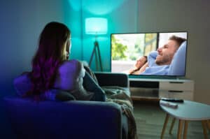 avoid an edge-lit led tv