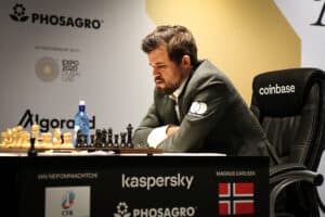 What is Magnus Carlsen's IQ?