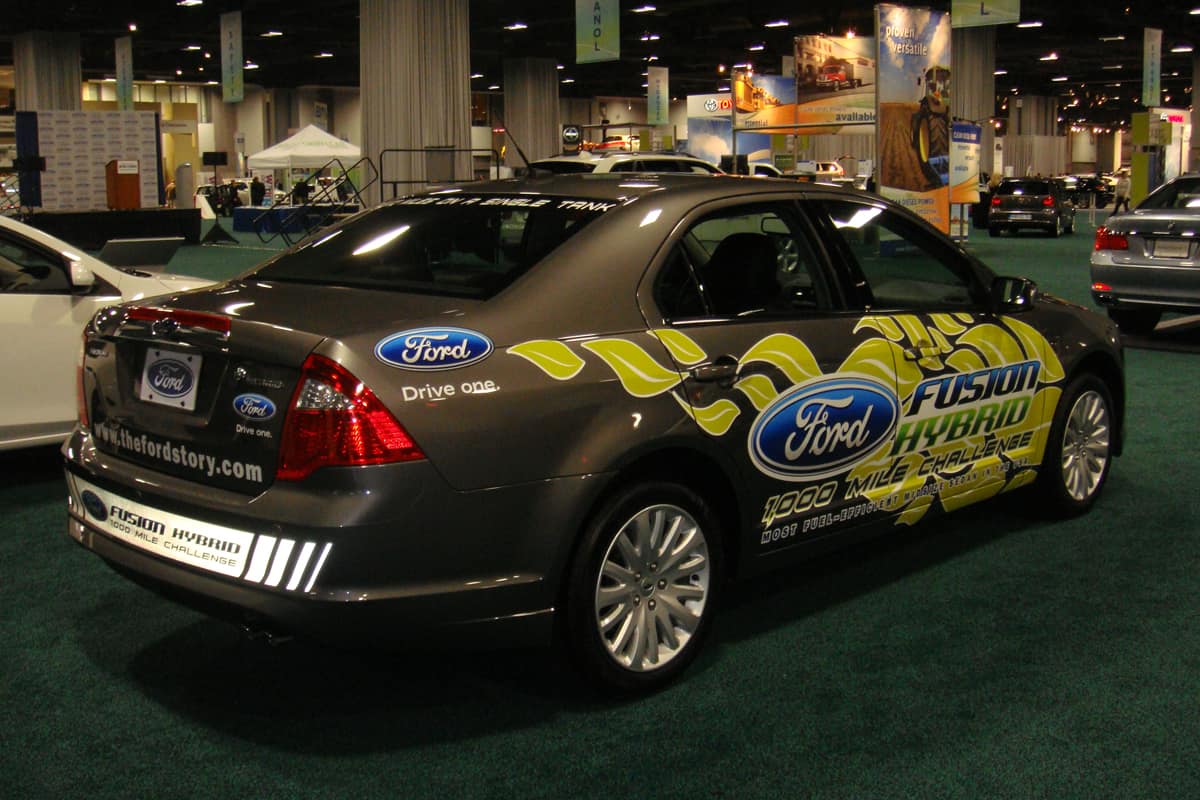 2010 ford fusion hybrid