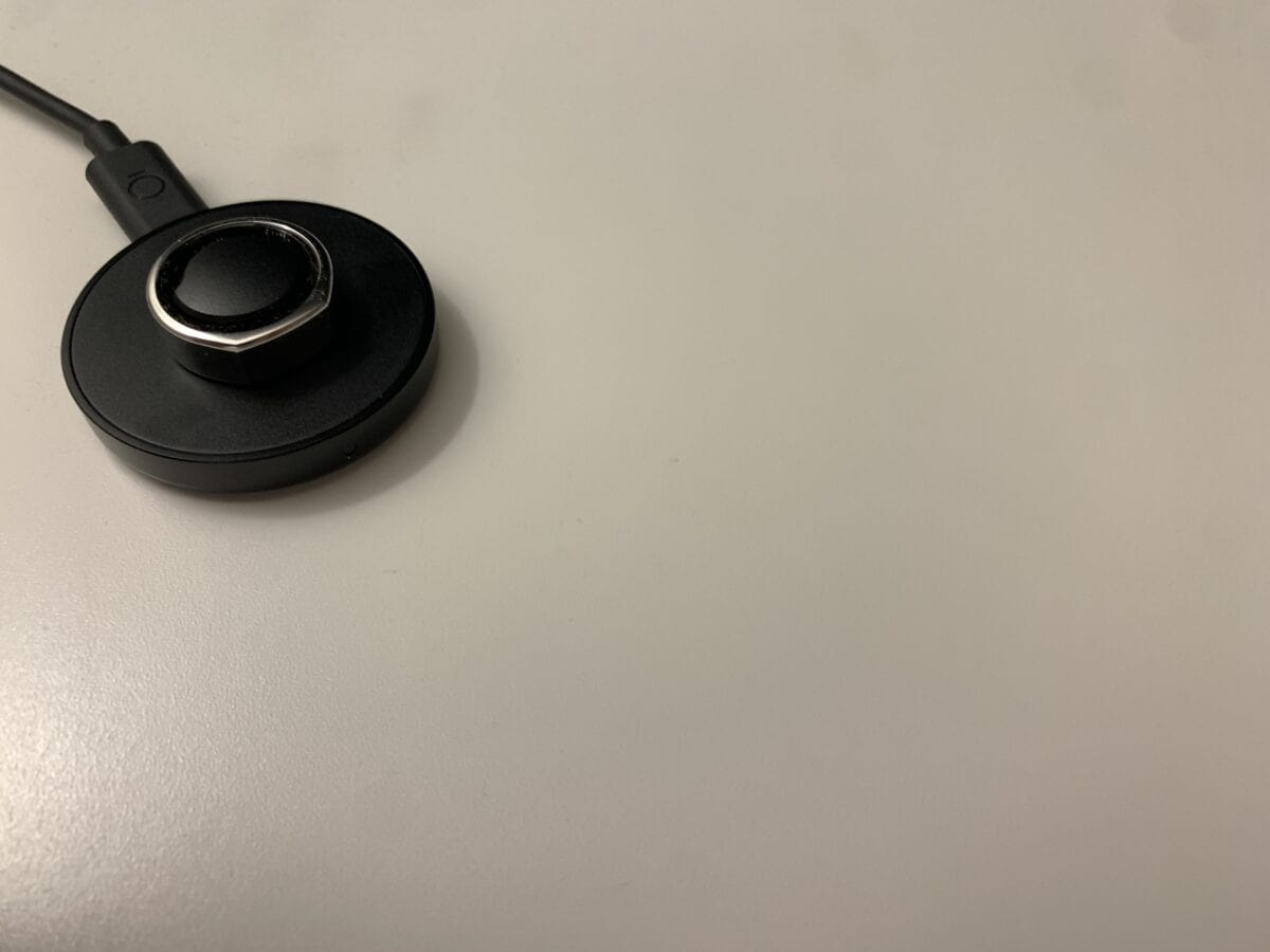 My gen 3 Oura ring will only charge to 1% and will not charge any