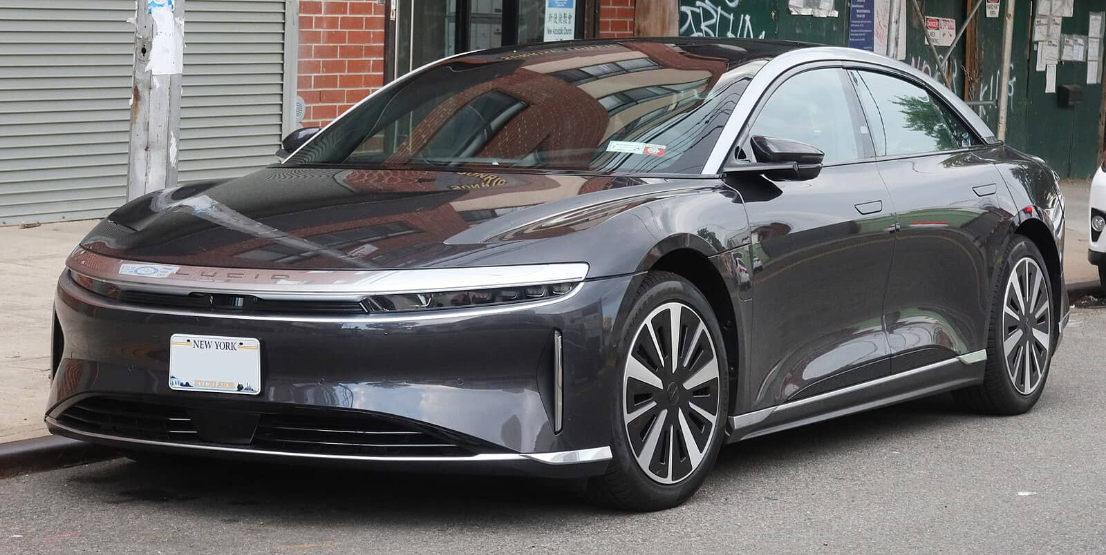 Lucid Air Street