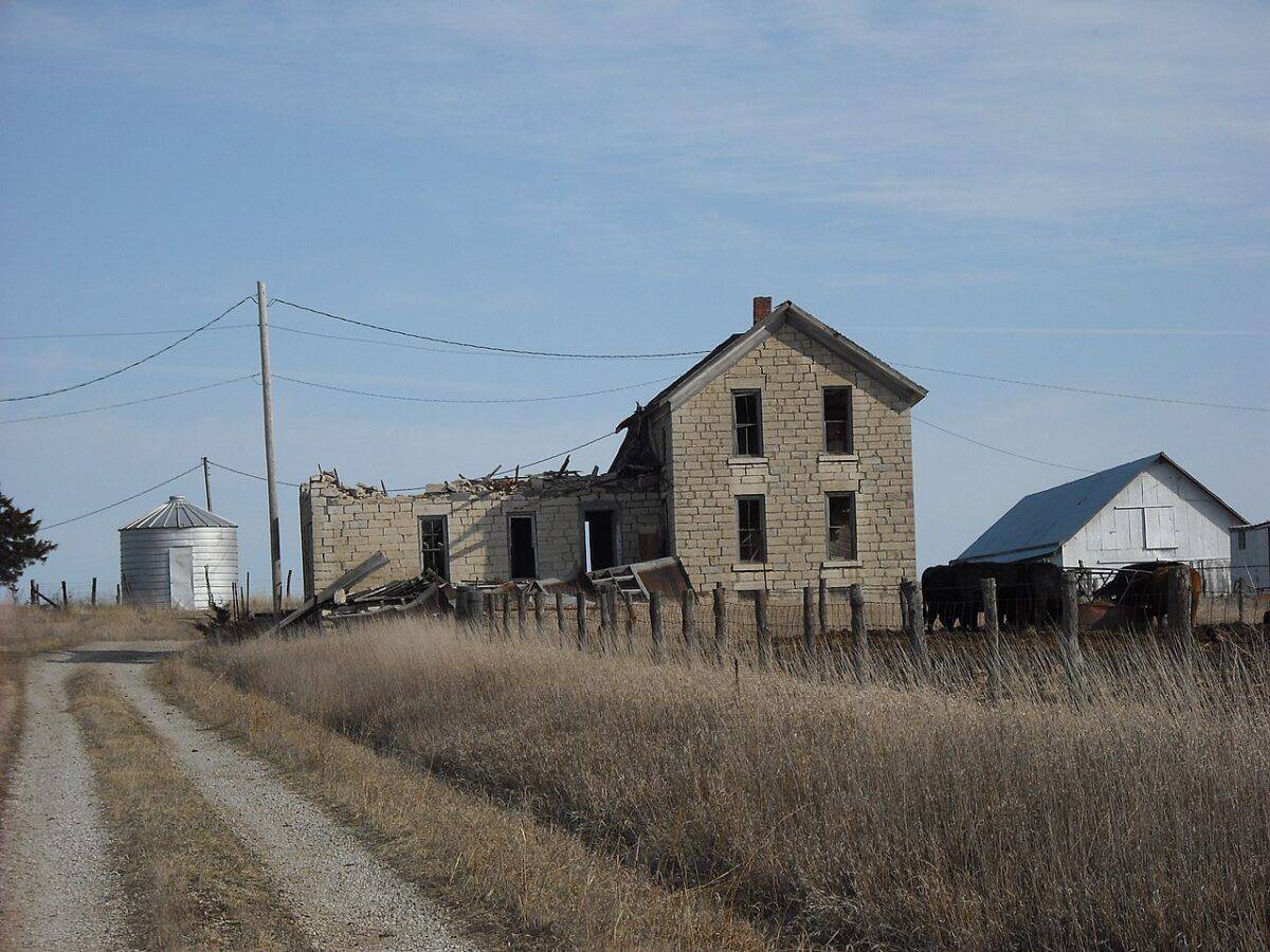 abandoned homes