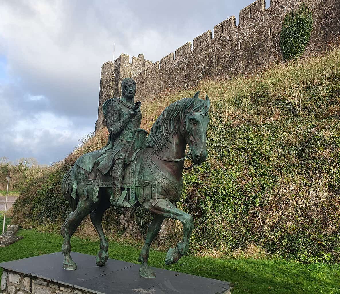 Statue of William Marshal
