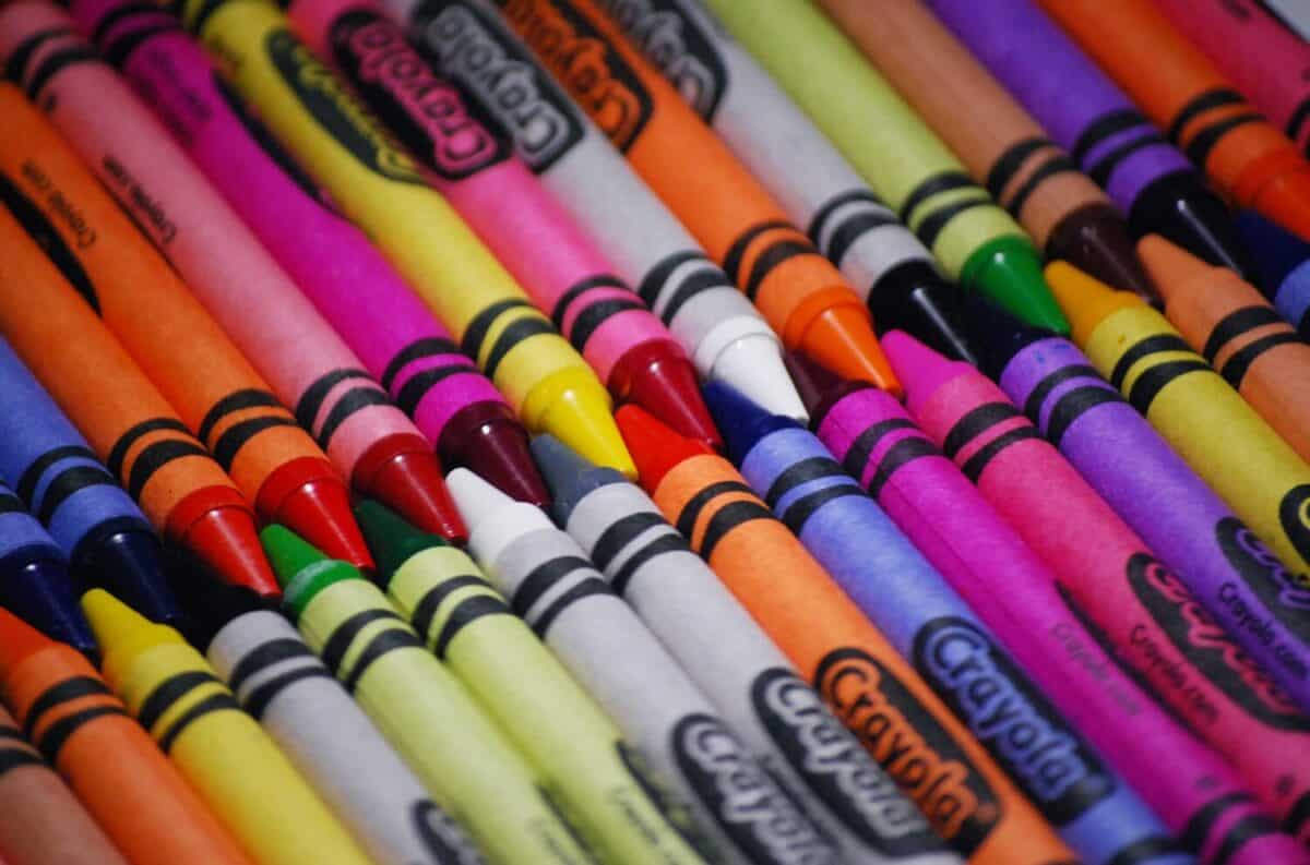 Crayons closeup photo many random colors together