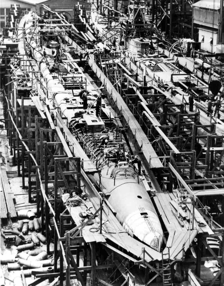 USS Tang Construction