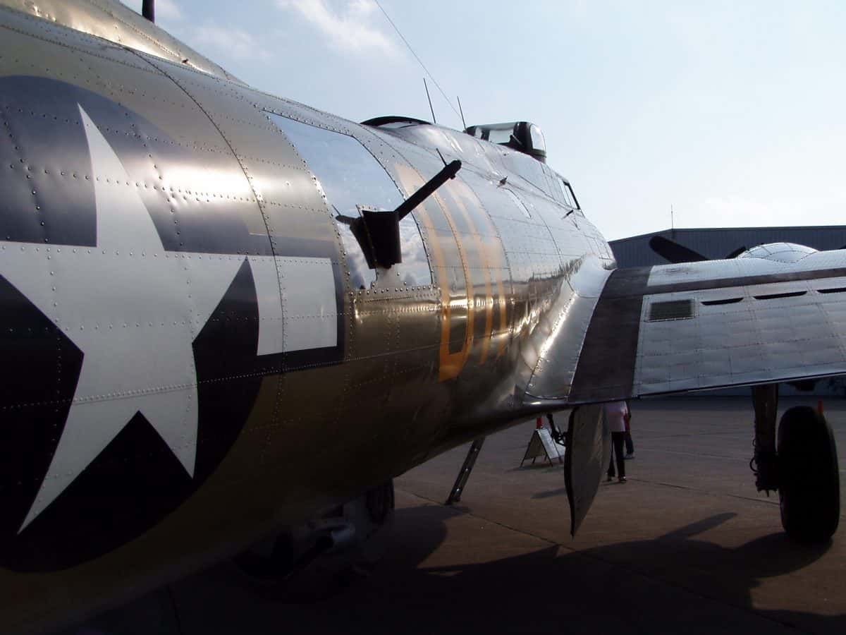 B-17 Waist Gunner