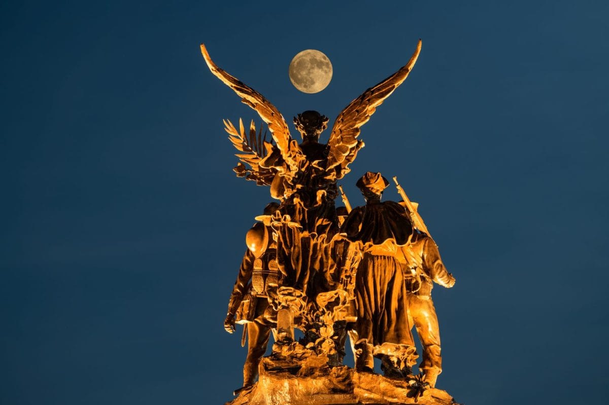 Full Moon Over Winged Victory Monument Washington State Capitol Area