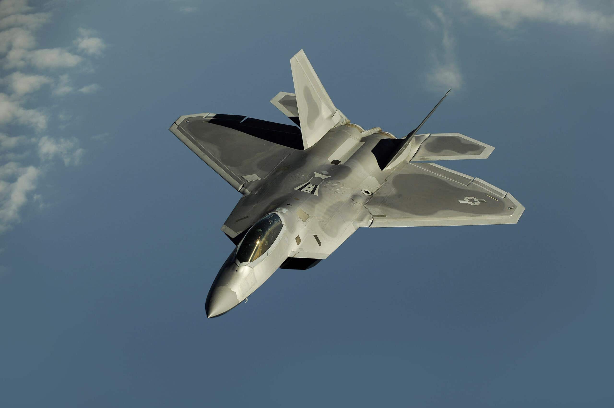 7. F-22 Raptor