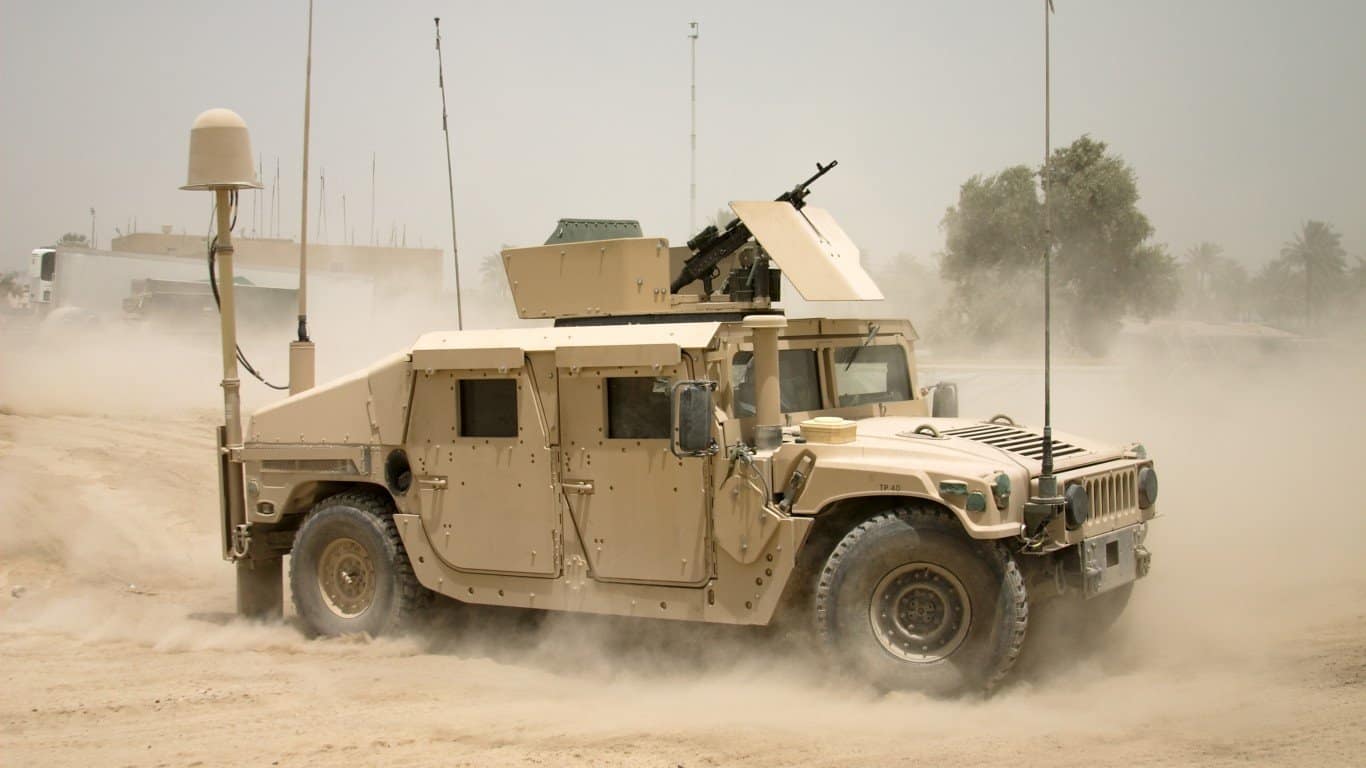 Humvee (HMMWV)