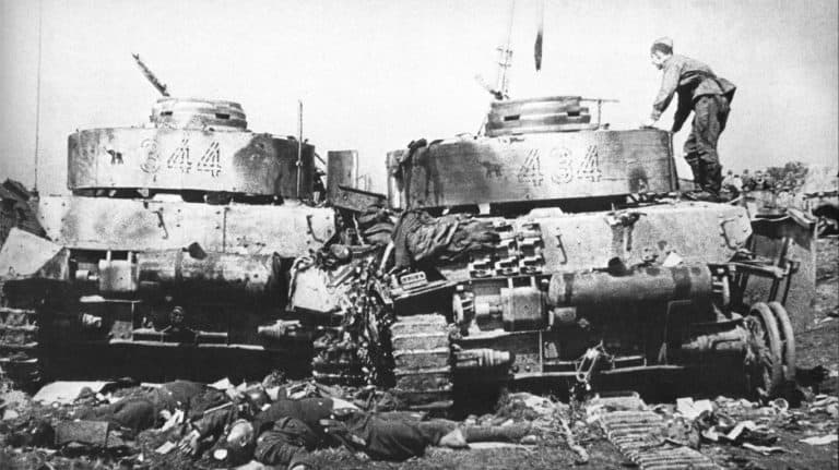 25 World War II Battles That Changed the Course of the War - History ...