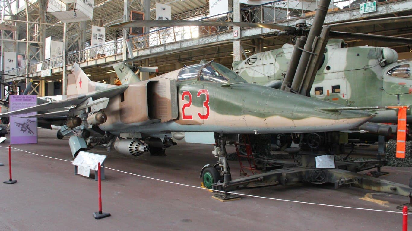 27. MiG-23 (Flogger)