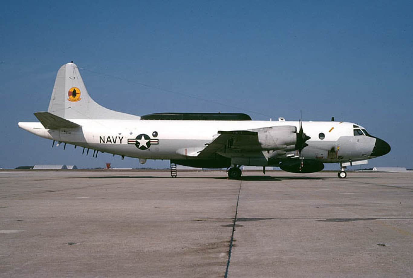 23. EP-3E (ELINT)