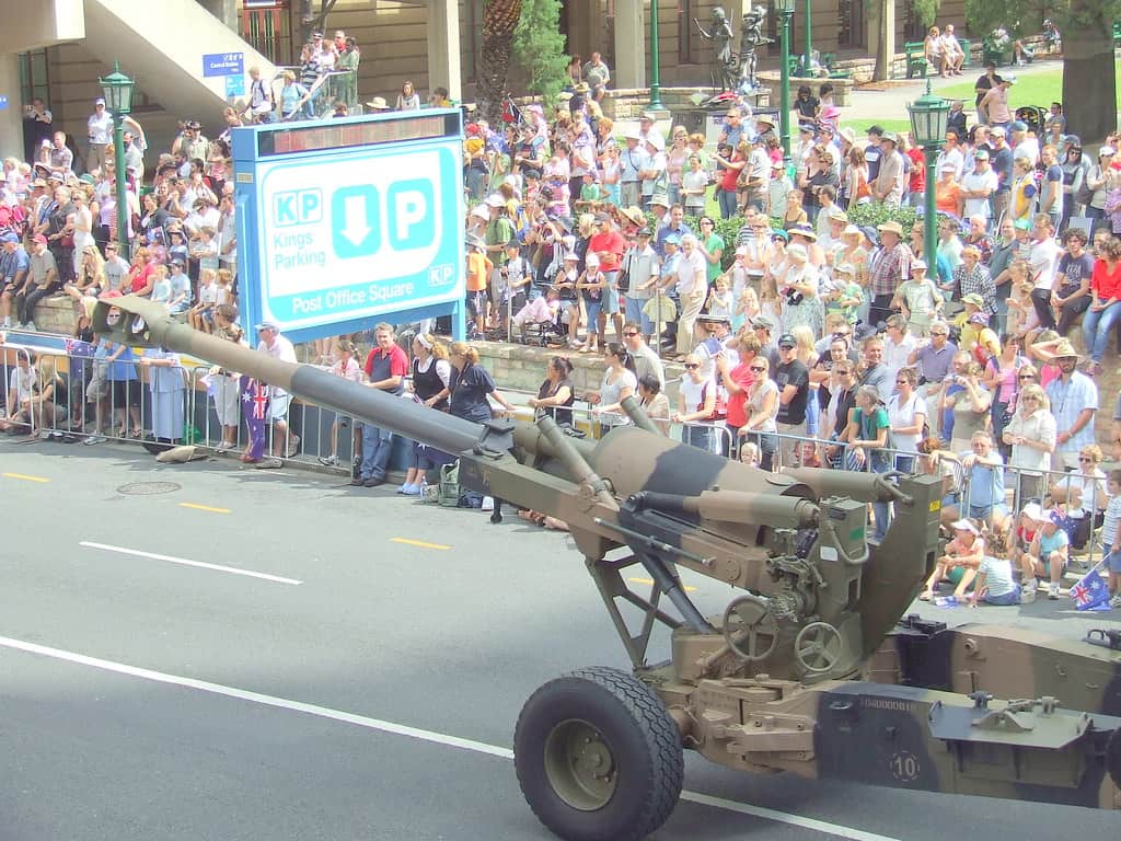 M198 Howitzer - 070425 Anzac Day March, Adelaide St, Brisbane, Queensland, Australia