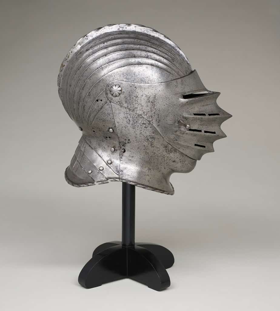 Medieval Armor Was Heavy