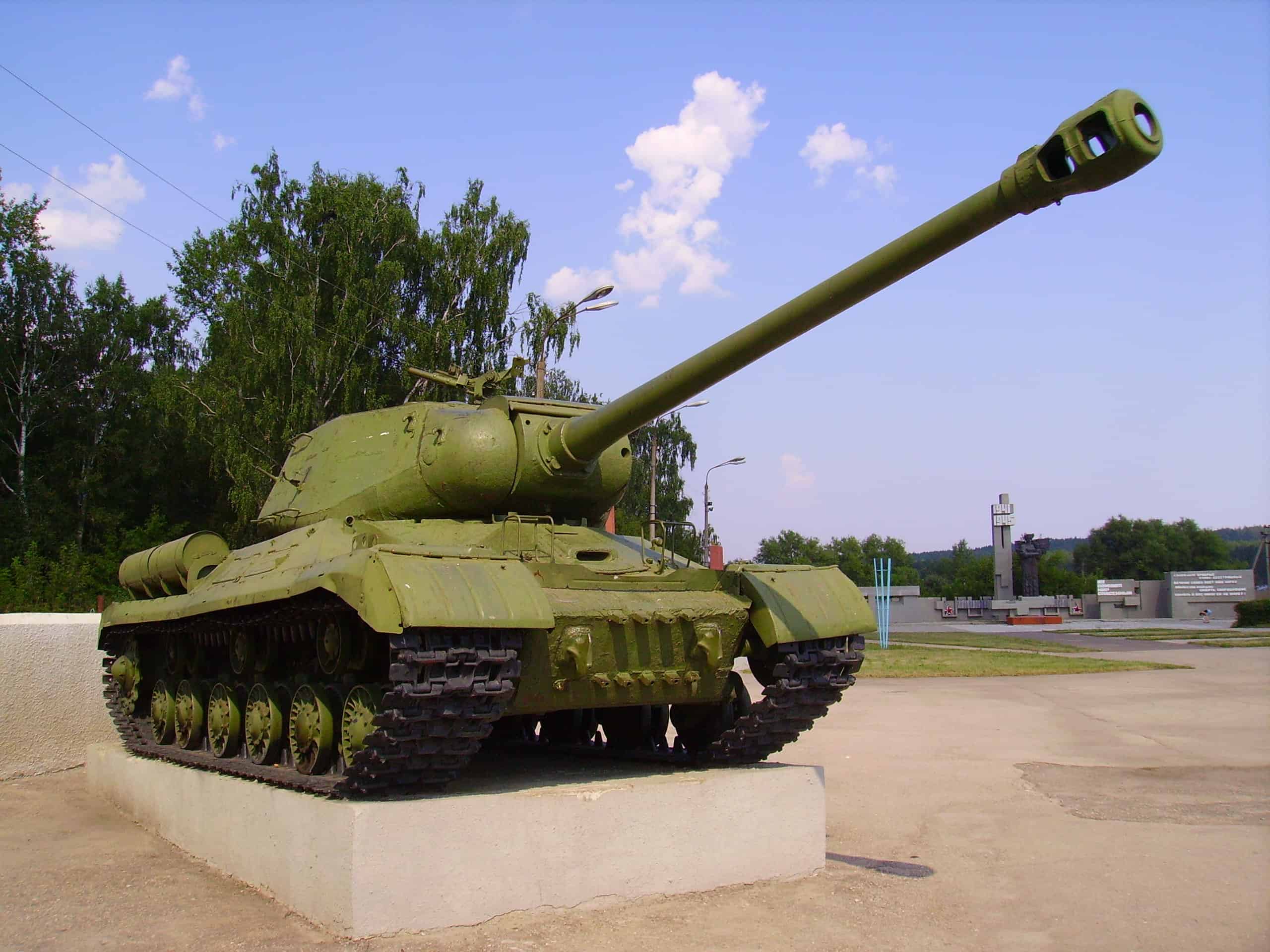 IS-2 Heavy Tank