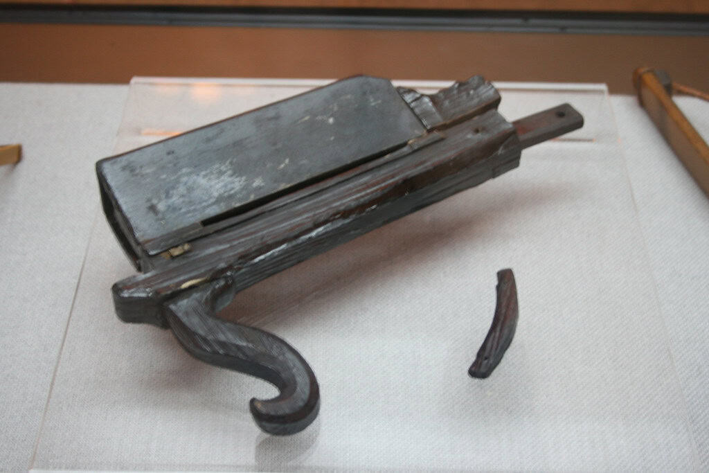 Warring States Repeating Crossbow